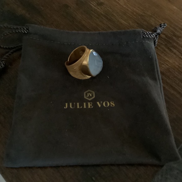 Jewelry - Picture 4 of 5